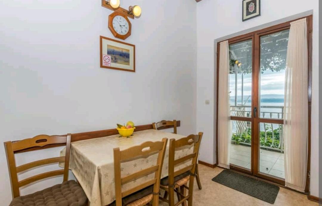 Apartment With Sea View II Stanici Екстериор снимка